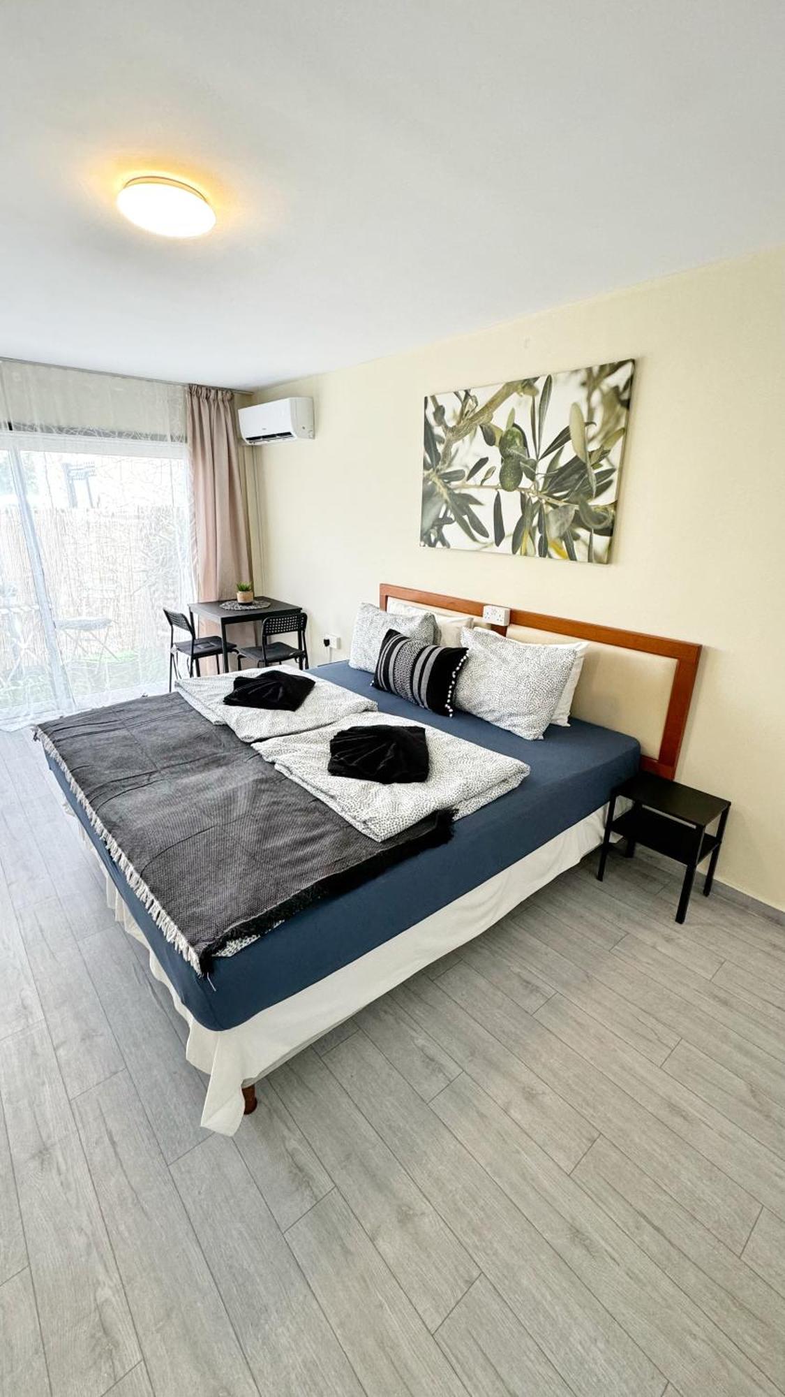 Chloraka Bay Studio Экстерьер фото